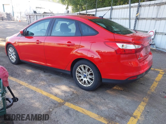 2012 Ford Focus SE with VIN 1FAHP3F24CL239326, listed as a IAAI auction lot 42668240 with 140,268 mi miles and . Bid and sale history available at DreamBid. Image 3.