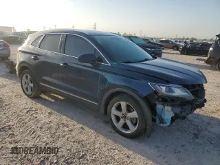 2017 Lincoln MKC Premiere z VIN 5LMCJ1C94HUL24284, wystawiony jako Copart lot #52895915 z przebiegiem 130 037 mil mil oraz Szkoda całkowita • Salvage title. Historia ofert i sprzedaży dostępna na DreamBid. Obrazek 4.
