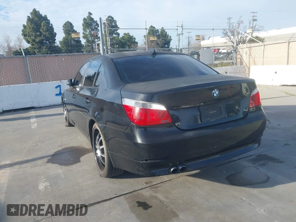 2006 BMW 5 Series 530i with VIN WBANE73576CM40521, listed as a IAAI auction lot 41623976 with 150,953 mi miles and . Bid and sale history available at carsss.com. Image 3.