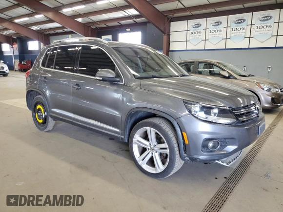 2016 Volkswagen Tiguan R-Line with VIN WVGBV7AX6GW052539, listed as a Copart auction lot 53381925 with 124,626 mi miles and Salvage Title. Bid and sale history available at DreamBid. Image 4.