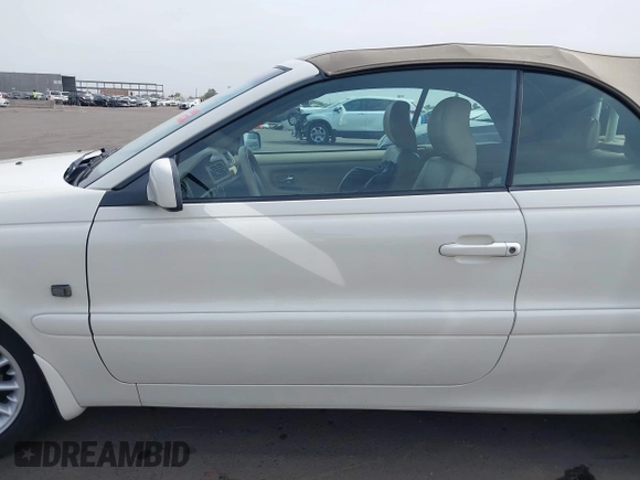 2000 Volvo C70 with VIN YV1NC53D7YJ011411, listed as a IAAI auction lot 41578675 with 63,978 mi miles. Bid and sale history available at carsss.com. Image 14.