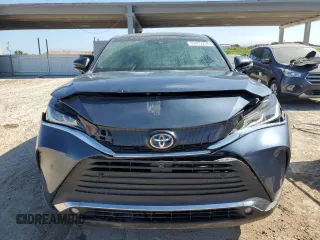 2022 Toyota Venza LE with VIN JTEAAAAH4NJ100997, listed as a Copart auction lot 53477235 with 18,099 mi miles and Salvage Title. Bid and sale history available at carsss.com. Image 5.
