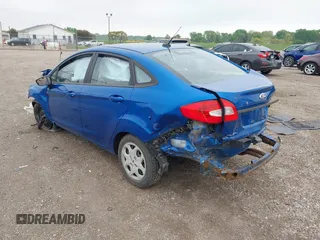 2011 Ford Fiesta S with VIN 3FADP4AJ0BM165922, listed as a IAAI auction lot 42174283 with Not provided miles and . Bid and sale history available at DreamBid. Image 3.