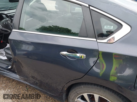 2017 Nissan Altima SL z VIN 1N4AL3AP6HC193134, wystawiony jako IAAI lot #42287276 z przebiegiem 97 296 mil mil oraz . Historia ofert i sprzedaży dostępna na DreamBid. Obrazek 19.
