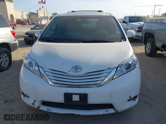 2011 Toyota Sienna XLE AAS with VIN 5TDYK3DC3BS146461, listed as a IAAI auction lot 41829779 with 183,027 mi miles. Bid and sale history available at carsss.com. Image 12.