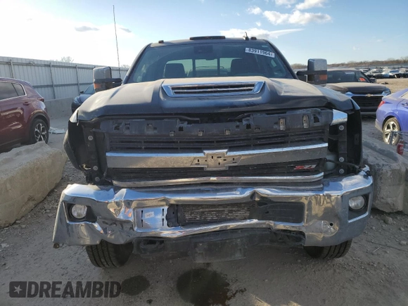 2017 Chevrolet Silverado 3500HD LTZ with VIN 1GC4K0EY7HF213904, listed as a Copart auction lot 83911964 with 121,143 mi miles and Salvage Title. Bid and sale history available at carsss.com. Image 5.