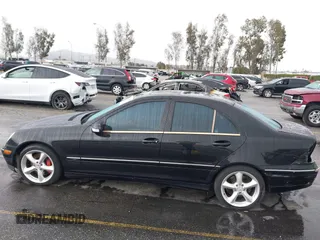 2004 Mercedes-Benz C 230 Kompressor with VIN WDBRF40J74F544454, listed as a IAAI auction lot 41567152 with 193,033 mi miles and . Bid and sale history available at DreamBid. Image 14.