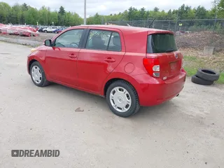 2008 Scion xD z VIN JTKKU104X8J001029, wystawiony jako IAAI lot #42330663 z przebiegiem 185 166 mil mil oraz . Historia ofert i sprzedaży dostępna na DreamBid. Obrazek 3.