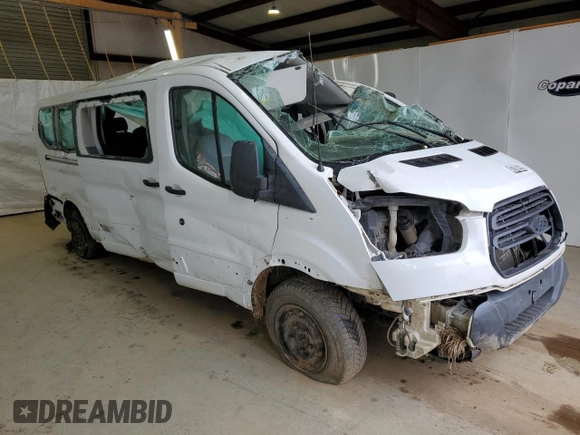 2017 Ford Transit XL z VIN 1FBZX2YM4HKA00819, wystawiony jako Copart lot #49780555 z przebiegiem 251 396 mil mil oraz Nie do naprawy. Historia ofert i sprzedaży dostępna na DreamBid. Obrazek 4.