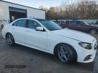 2017 Mercedes-Benz E E 300 Luxury with VIN WDDZF4JB7HA067140, listed as a Copart auction lot 87191814 with 132,379 mi miles and Non Repairable. Bid and sale history available at carsss.com. Image 4.