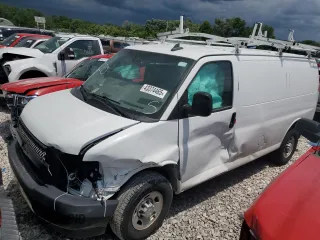 2021 Chevrolet Express Cargo с VIN 1GCWGAF71M1238228, выставлен на аукционе Copart как лот 43374465 с пробегом 71 117 миль миль и Списание • Salvage title. История ставок и продаж доступна на DreamBid. Изображение 1.