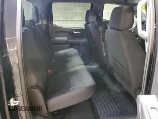 2022 Chevrolet Silverado 1500 Custom Trail Boss with VIN 3GCPDCED9NG673954, listed as a Copart auction lot 84696954 with 31,744 mi miles and Salvage Title. Bid and sale history available at DreamBid. Image 10.