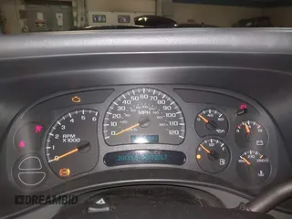 2004 Chevrolet Tahoe Z71 with VIN 1GNEK13T64R100267, listed as a IAAI auction lot 41544388 with 212,525 mi miles and . Bid and sale history available at DreamBid. Image 7.
