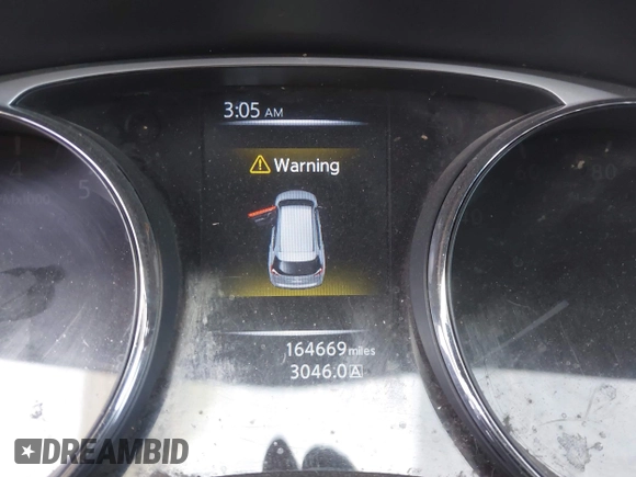 2016 Nissan Rogue SL with VIN 5N1AT2MT6GC899673, listed as a IAAI auction lot 42008141 with 164,669 mi miles and . Bid and sale history available at carsss.com. Image 7.