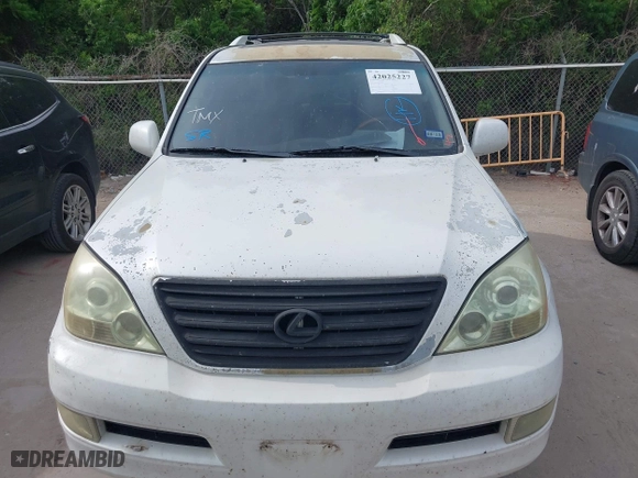 2007 Lexus GX 470 with VIN JTJBT20X570148905, listed as a IAAI auction lot 42025227 with 293,379 mi miles. Bid and sale history available at carsss.com. Image 12.