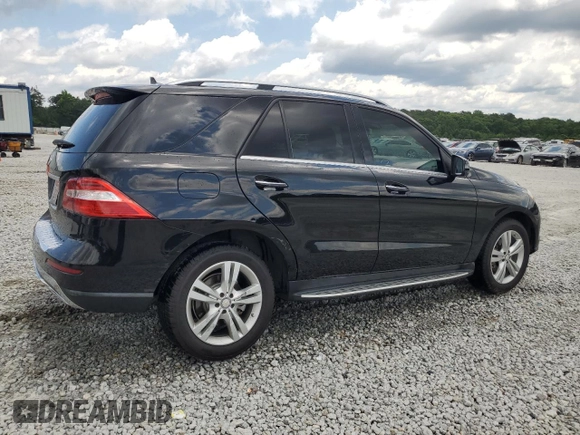 2014 Mercedes-Benz M 350 with VIN 4JGDA5JBXEA283502, listed as a Copart auction lot 60438895 with 113,798 mi miles and Salvage title. Bid and sale history available at DreamBid. Image 3.