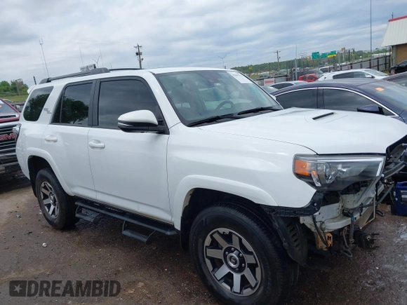 2021 Toyota 4Runner TRD Off Road Premium with VIN JTERU5JR3M5954879, listed as a IAAI auction lot 42291513 with 125,097 mi miles and . Bid and sale history available at DreamBid. Image 13.