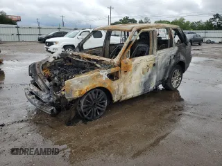 2010 Land Rover Range Rover Sport HSE Lux с VIN SALSK2D48AA224617, выставлен на аукционе Copart как лот 58738325 с пробегом Не указан миль и На запчасти • Non repairable. История ставок и продаж доступна на DreamBid. Изображение 1.