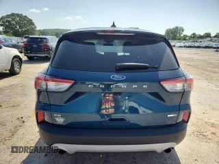 2020 Ford Escape SE z VIN 1FMCU9G69LUB95136, wystawiony jako Copart lot #59151365 z przebiegiem 47 863 mil mil oraz Szkoda całkowita • Salvage title. Historia ofert i sprzedaży dostępna na DreamBid. Obrazek 6.