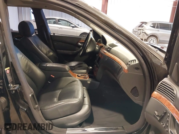 2006 Mercedes-Benz S 430 with VIN WDBNG83JX6A462023, listed as a IAAI auction lot 41711621 with Not Provided miles and . Bid and sale history available at DreamBid. Image 5.