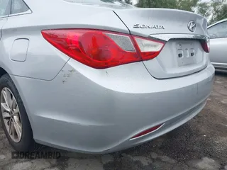 2012 Hyundai Sonata GLS with VIN 5NPEB4AC4CH332353, listed as a IAAI auction lot 41865328 with 207,503 mi miles and . Bid and sale history available at DreamBid. Image 12.
