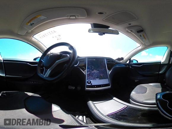 2013 Tesla Model S z VIN 5YJSA1CG0DFP17932, wystawiony jako IAAI lot #42212413 z przebiegiem 76 214 mil mil oraz . Historia ofert i sprzedaży dostępna na DreamBid. Obrazek 20.