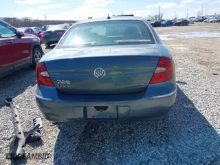 2007 Buick LaCrosse CX with VIN 2G4WC582071178473, listed as a IAAI auction lot 41790843 with 71,207 mi miles. Bid and sale history available at carsss.com. Image 16.