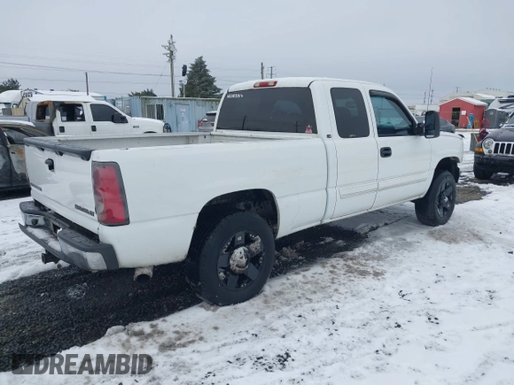 2004 Chevrolet Silverado 1500 with VIN 1GCEK19T44E162452, listed as a IAAI auction lot 41566130 with 222,817 mi miles and . Bid and sale history available at DreamBid. Image 4.