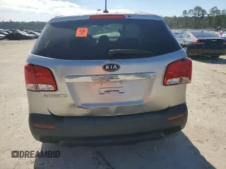 2013 Kia Sorento LX with VIN 5XYKTDA61DG377043, listed as a Copart auction lot 46254795 with 0 mi miles and Salvage Title. Bid and sale history available at carsss.com. Image 6.