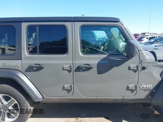 2018 Jeep Wrangler Unlimited Sport S с VIN 1C4HJXDGXJW280475, выставлен на аукционе IAAI как лот 42084746 с пробегом 93 228 миль миль и . История ставок и продаж доступна на DreamBid. Изображение 14.