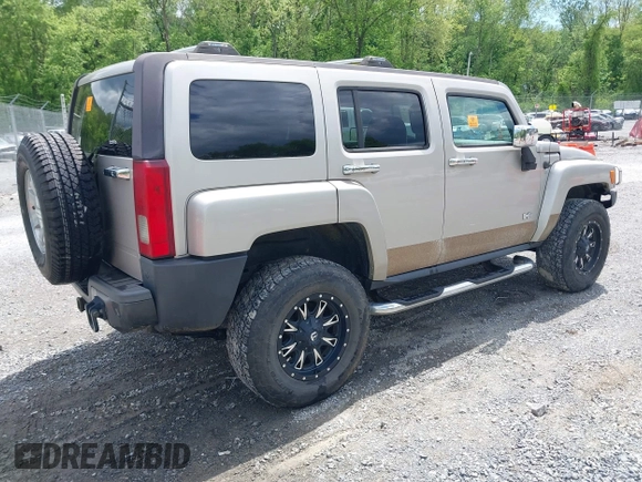 2006 Hummer H3 with VIN 5GTDN136768274114, listed as a IAAI auction lot 42191836 with 119,628 mi miles and . Bid and sale history available at DreamBid. Image 4.