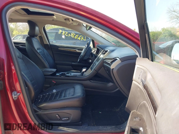 2016 Ford Fusion SE with VIN 3FA6P0T91GR403727, listed as a IAAI auction lot 42084588 with 171,209 mi miles. Bid and sale history available at carsss.com. Image 5.
