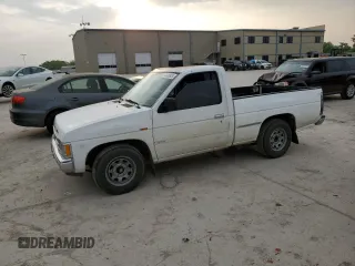 1990 Nissan Frontier z VIN 1N6SD11S8LC377906, wystawiony jako Copart lot #54840925 z przebiegiem 131 024 mil mil oraz Szkody całkowita. Historia ofert i sprzedaży dostępna na DreamBid. Obrazek 1.