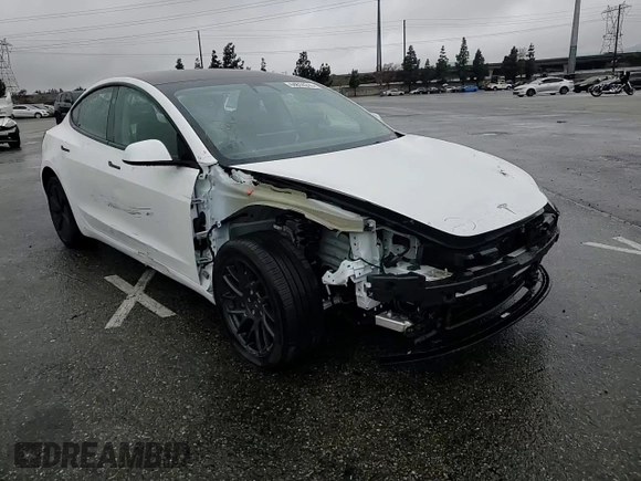2024 Tesla Model 3 Long Range with VIN 5YJ3E1EB2RF819623, listed as a Copart auction lot 44814315 with 4,400 mi miles and Salvage Title. Bid and sale history available at DreamBid. Image 11.