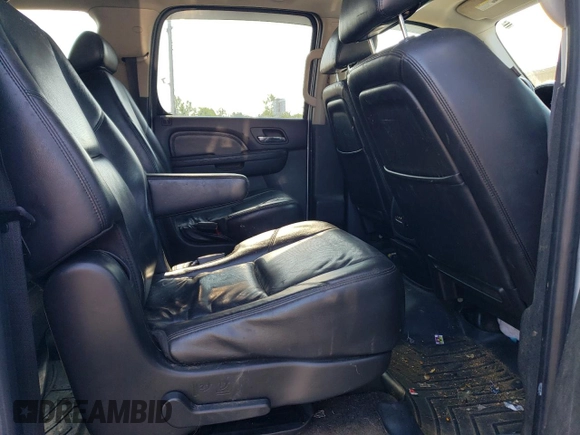 2010 GMC Yukon XL Denali with VIN 1GKUKMEF0AR209403, listed as a Copart auction lot 61909074 with 272,580 mi miles and Salvage Title. Bid and sale history available at carsss.com. Image 11.