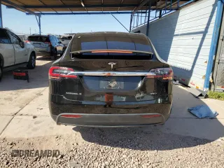 2016 Tesla Model X 70D with VIN 5YJXCBE22GF025585, listed as a Copart auction lot 52363755 with 141,607 mi miles and Salvage Title. Bid and sale history available at DreamBid. Image 6.