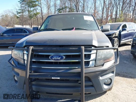 2015 Ford Expedition XL with VIN 1FMJU1FTXFEF10203, listed as a IAAI auction lot 41643079 with 181,558 mi miles. Bid and sale history available at carsss.com. Image 12.