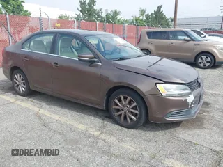 2013 Volkswagen Jetta SE z VIN 3VWDP7AJ1DM372752, wystawiony jako IAAI lot #42380204 z przebiegiem 186 737 mil mil oraz . Historia ofert i sprzedaży dostępna na DreamBid. Obrazek 1.