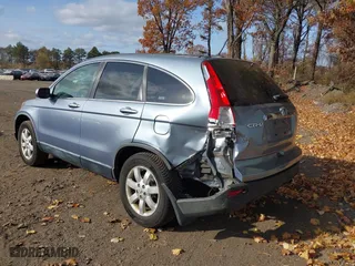 2007 Honda CR-V EX-L with VIN JHLRE48757C096866, listed as a IAAI auction lot 40741312 with 120,049 mi miles. Bid and sale history available at carsss.com. Image 6.