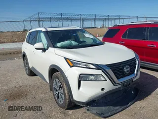2023 Nissan Rogue SV z VIN 5N1BT3BAXPC831193, wystawiony jako IAAI lot #42271677 z przebiegiem 62 459 mil mil oraz . Historia ofert i sprzedaży dostępna na DreamBid. Obrazek 1.