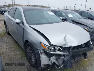 2018 Lexus ES with VIN 58ABK1GG5JU086299, listed as a IAAI auction lot 41636953 with 127,283 mi miles. Bid and sale history available at carsss.com. Image 1.