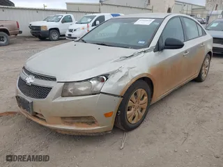 2014 Chevrolet Cruze LS with VIN 1G1PA5SH8E7211594, listed as a IAAI auction lot 41601610 with 146,478 mi miles. Bid and sale history available at carsss.com. Image 2.