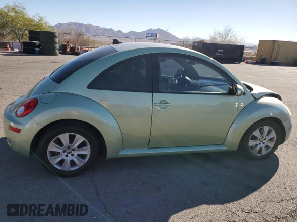 2009 Volkswagen New Beetle Coupe S with VIN 3VWPW31C79M517567, listed as a Copart auction lot 79142004 with 120,270 mi miles and Salvage Title. Bid and sale history available at carsss.com. Image 3.