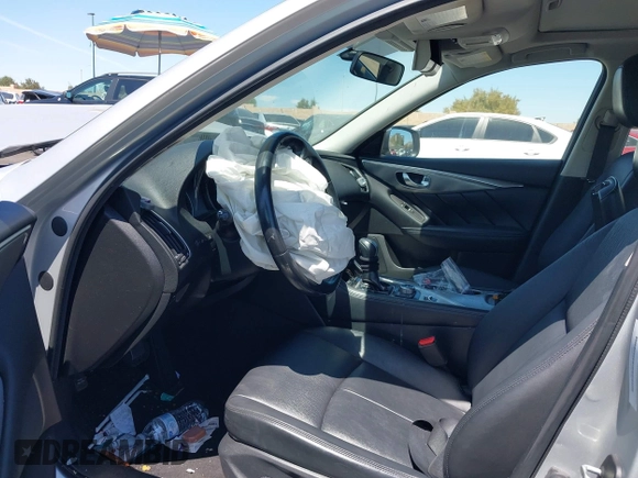 2015 Infiniti Q50 Premium with VIN JN1BV7AP8FM339334, listed as a IAAI auction lot 41956950 with 99,945 mi miles. Bid and sale history available at carsss.com. Image 5.