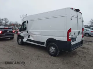 2019 Ram ProMaster Cargo with VIN 3C6TRVCG1KE526566, listed as a IAAI auction lot 41462260 with 192,275 mi miles and . Bid and sale history available at DreamBid. Image 3.