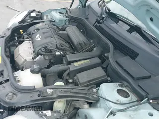 2011 MINI Hardtop with VIN WMWSU3C58BT095623, listed as a IAAI auction lot 42784270 with 81,333 mi miles and . Bid and sale history available at DreamBid. Image 19.