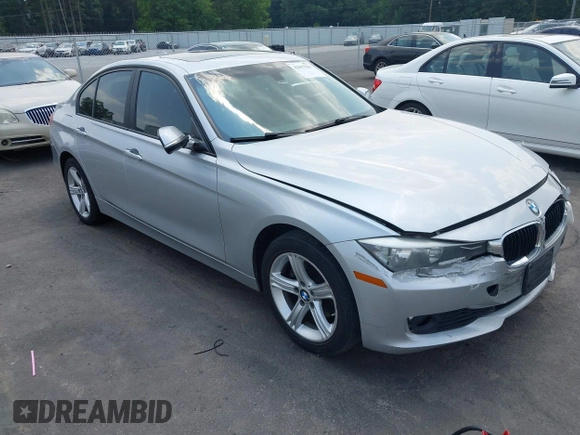 2014 BMW 3 Series 328i xDrive с VIN WBA3B5C58EP543698, выставлен на аукционе IAAI как лот 42417625 с пробегом 237 150 миль миль и . История ставок и продаж доступна на DreamBid. Изображение 1.