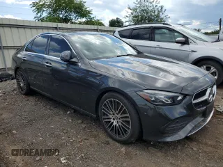 2023 Mercedes-Benz C 300 z VIN W1KAF4HB3PR068661, wystawiony jako Copart lot #66933194 z przebiegiem Nie podano mil oraz Szkoda całkowita • Salvage title. Historia ofert i sprzedaży dostępna na DreamBid. Obrazek 4.