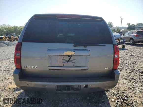 2012 Chevrolet Tahoe LT z VIN 1GNSCBE04CR258954, wystawiony jako Copart lot #52866995 z przebiegiem 135 873 mil mil oraz Szkoda całkowita • Salvage title. Historia ofert i sprzedaży dostępna na DreamBid. Obrazek 6.
