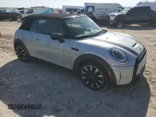 2022 MINI Convertible Cooper S с VIN WMW43DL00N3N52368, выставлен на аукционе Copart как лот 45111325 с пробегом 31 988 миль миль и Списание • Salvage title. История ставок и продаж доступна на DreamBid. Изображение 4.
